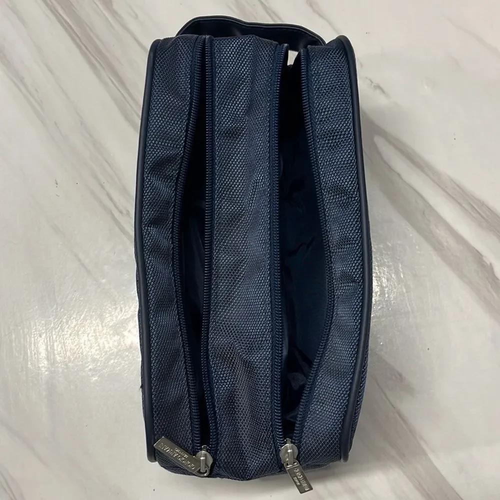 NWOT Giorgio‎ Armani | Navy Blue Small Cosmetics Bag